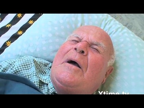 Семейная развратница # 7